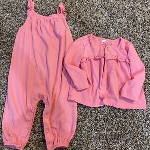 **Bundle**12 items**